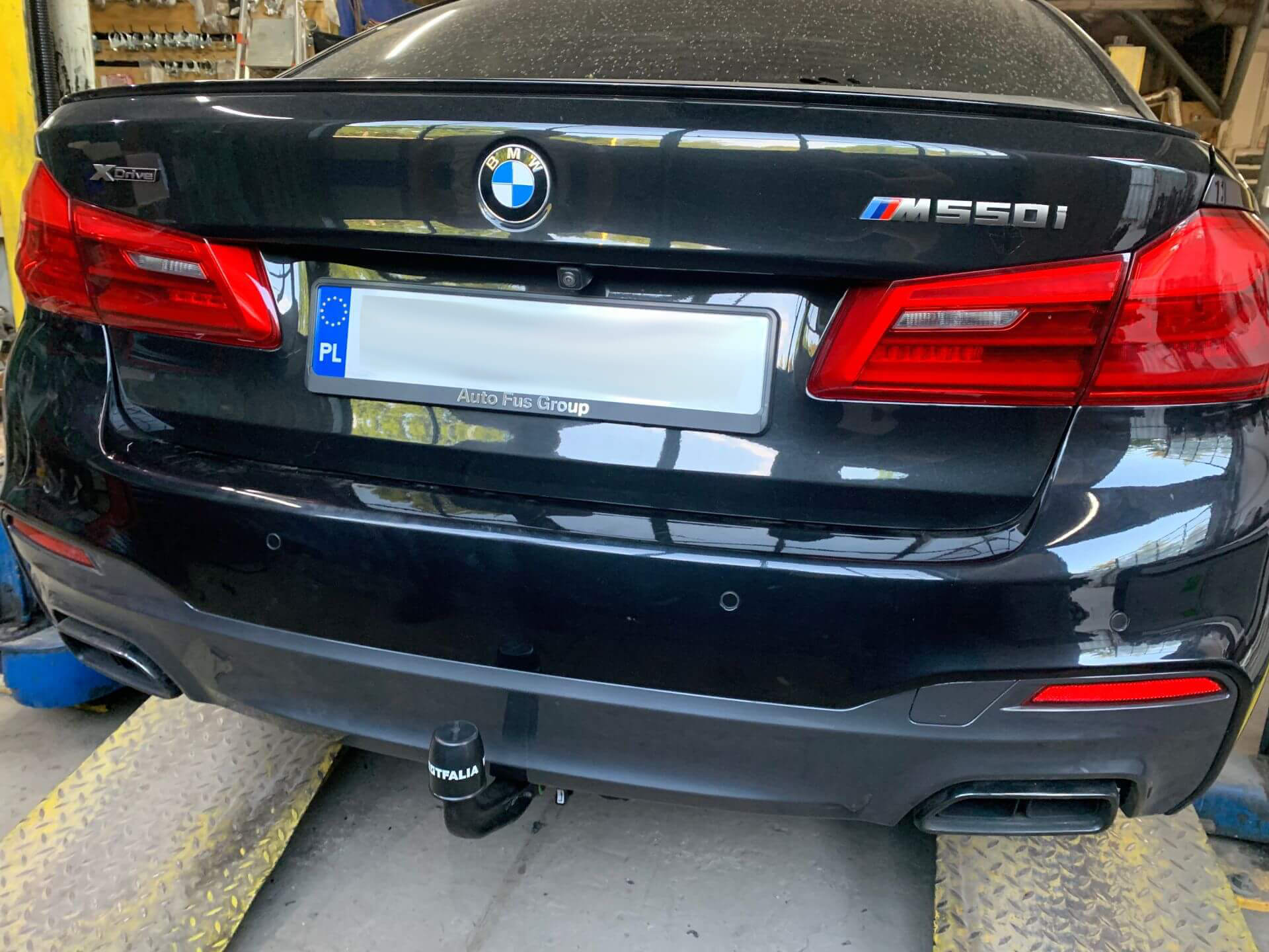 BMW5 1 1